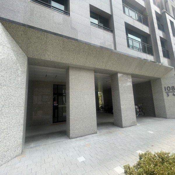 [테라라이트 아트스톤] 대전 용산지구 1,3단지 호반써밋그랜드파크 아파트 시공 현장
